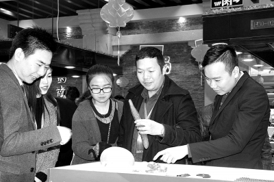 ��ƽ����+��ս�������¾�